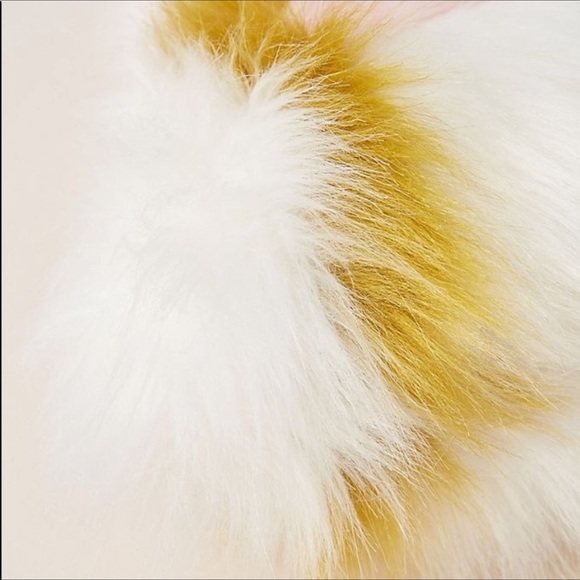 ‼️LAST CHANCE‼️Anthropologie Coren Faux Fur Pillow - Picture 2 of 5